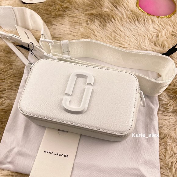 Marc Jacobs Handbags - New Marc Jacobs The Mixed Media Snapshot Crossbody Bag